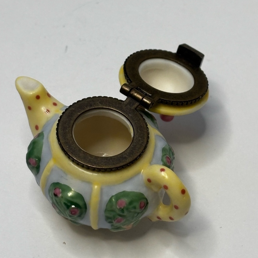 MARY ENGELBREIT MINIATURE TEAPOT - Picture 5 of 7